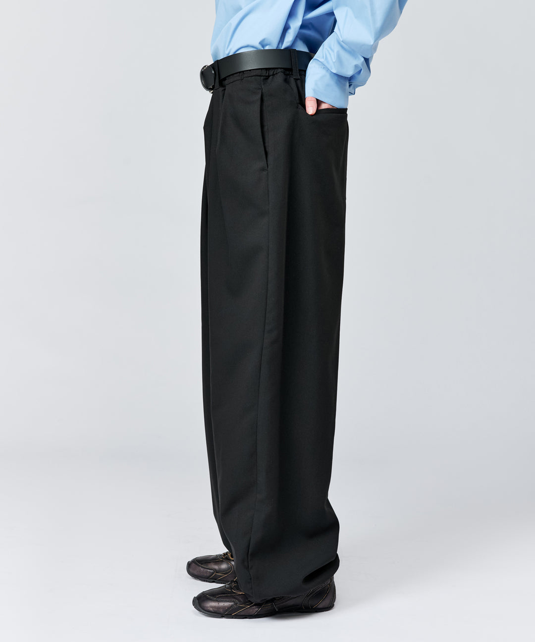 WETTEMPT｜ウィテンプト】 TECH 2 TUCK EASY SLACKS / テック2タック