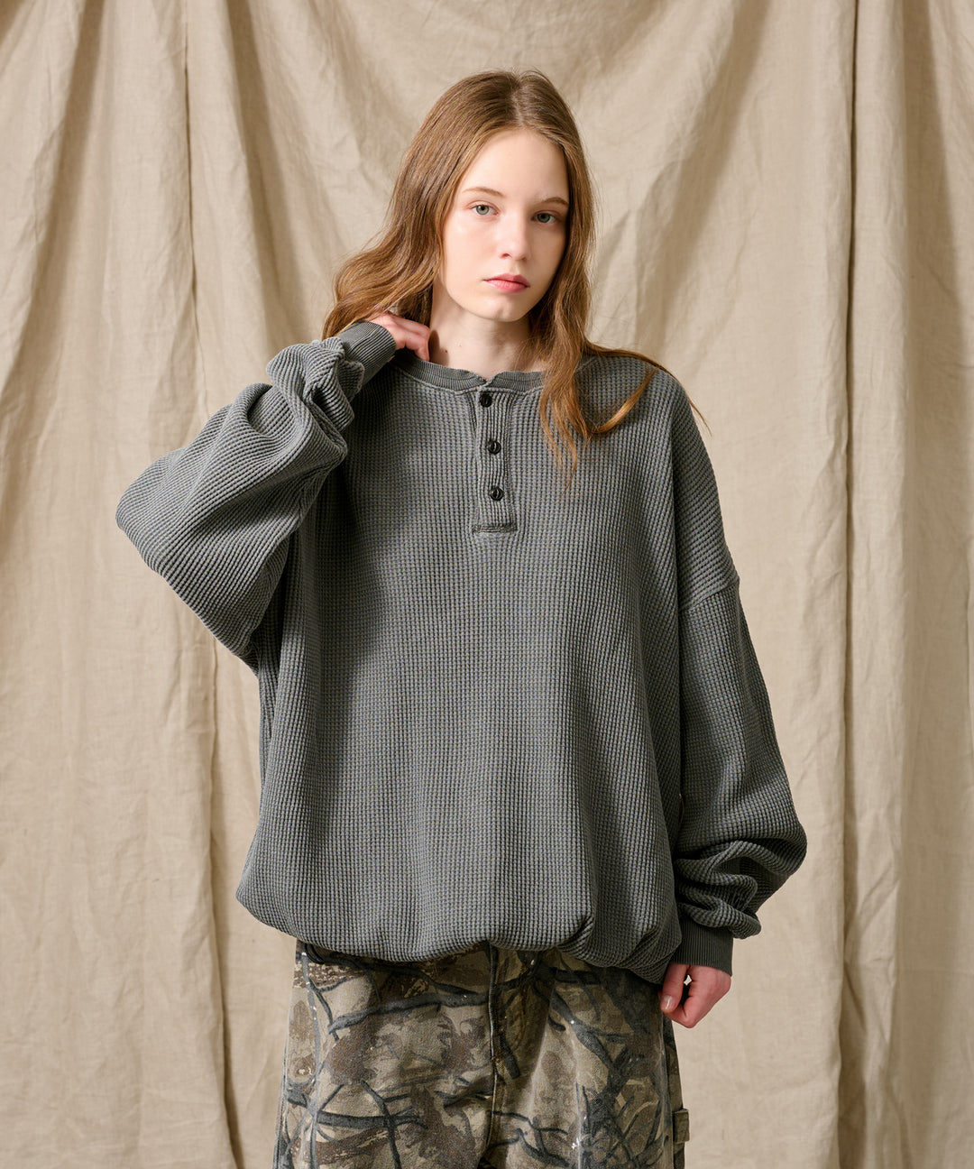WETTEMPT｜ウィテンプト】HENRY NECK PIGMENT WAFFLE LONG TEE