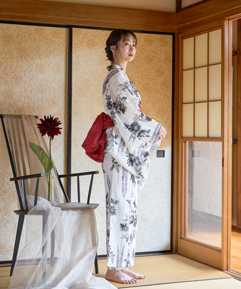 original floral pattern yukata / オリジナル花柄浴衣