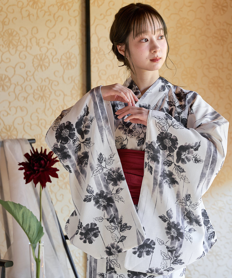 original floral pattern yukata / オリジナル花柄浴衣