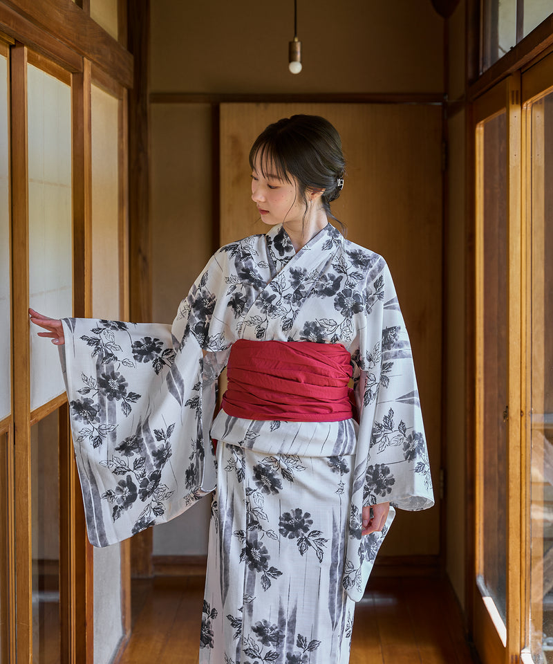 original floral pattern yukata / オリジナル花柄浴衣