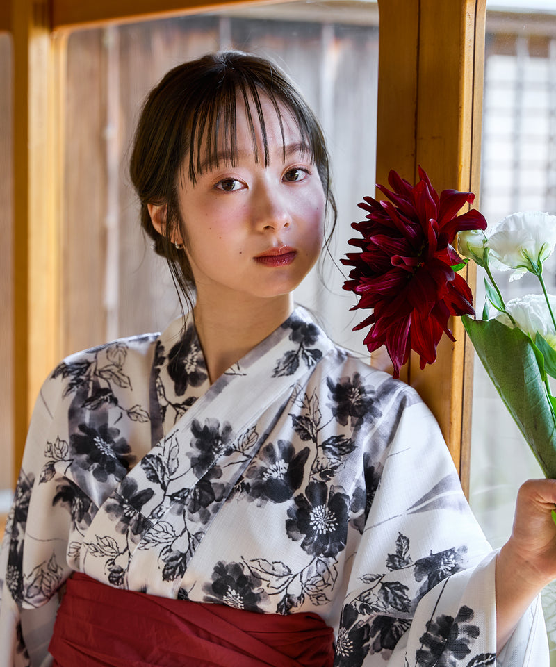 original floral pattern yukata / オリジナル花柄浴衣