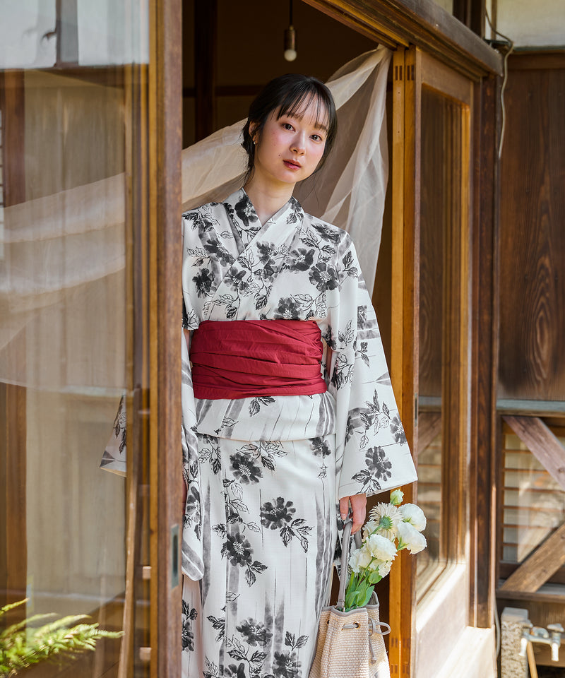original floral pattern yukata / オリジナル花柄浴衣