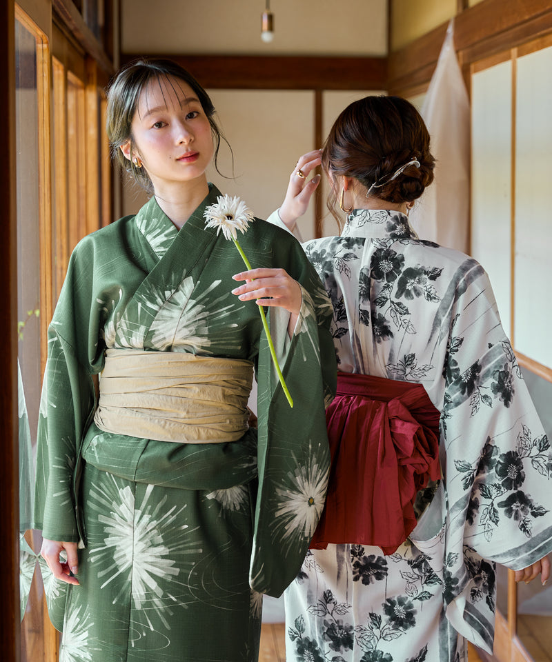 original floral pattern yukata / オリジナル花柄浴衣
