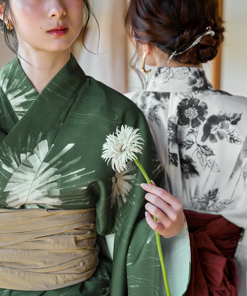 original floral pattern yukata / オリジナル花柄浴衣