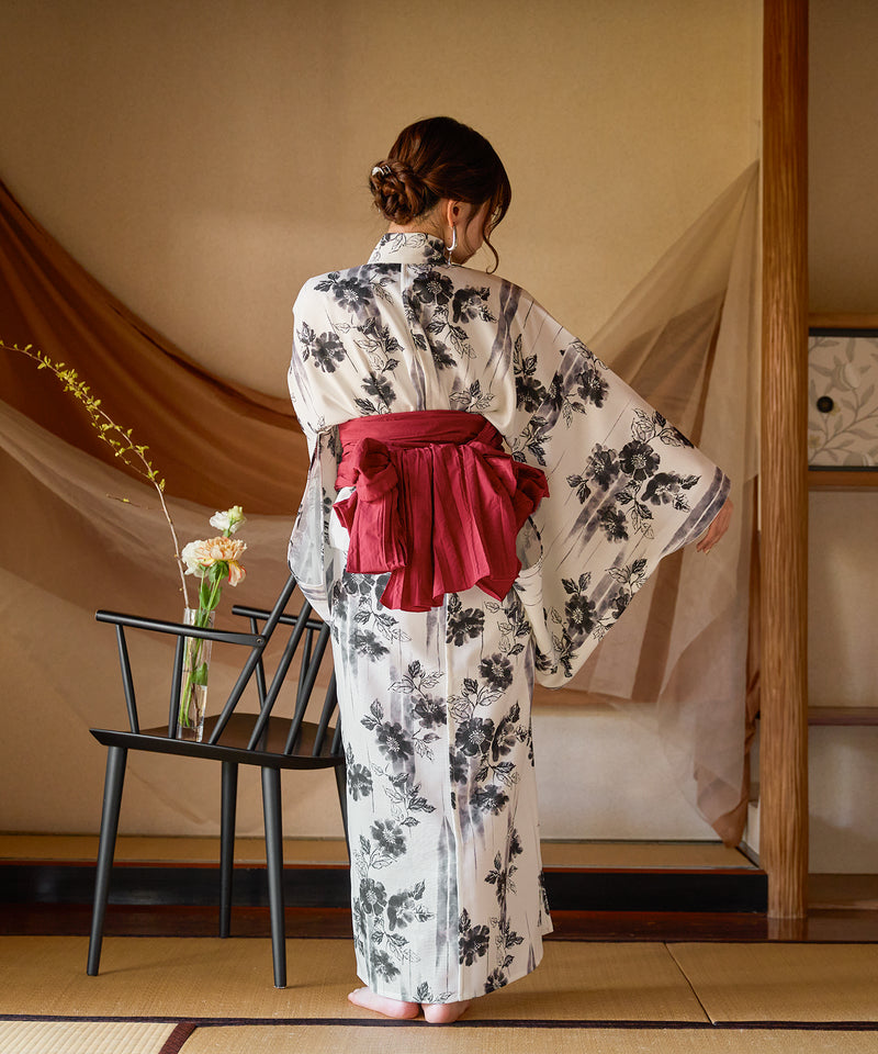 original floral pattern yukata / オリジナル花柄浴衣