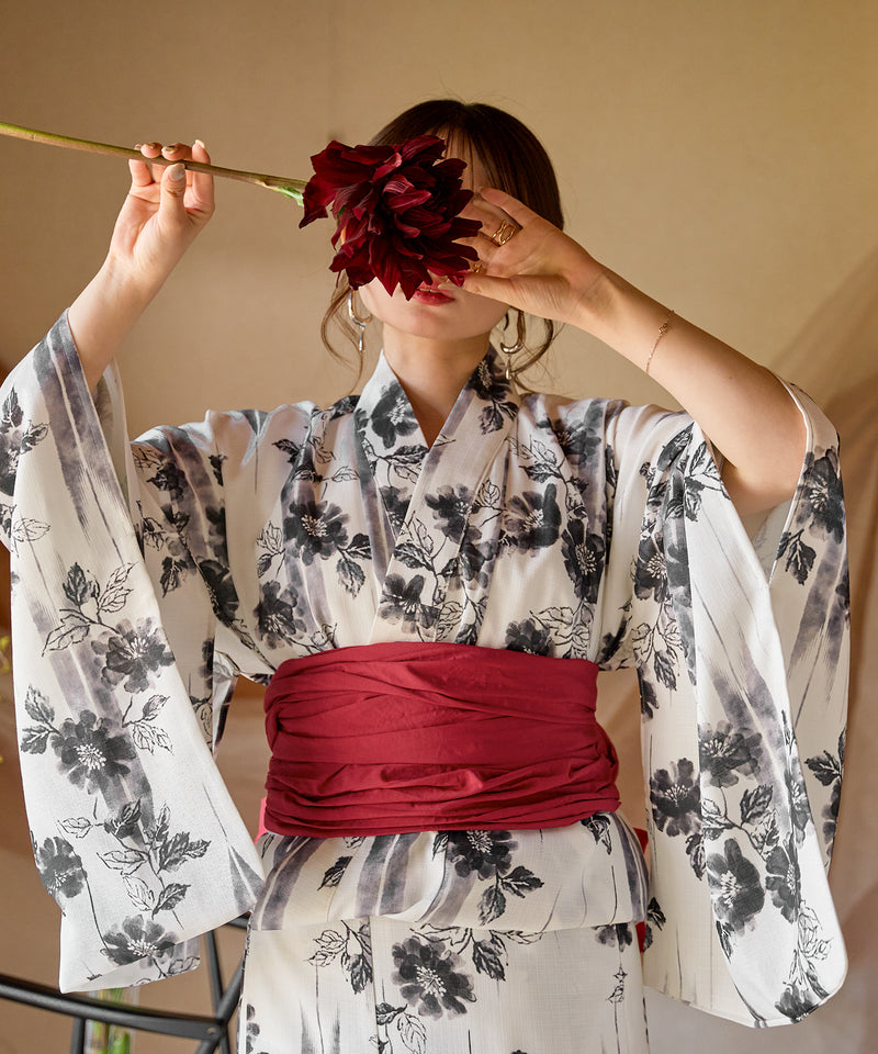 original floral pattern yukata / オリジナル花柄浴衣