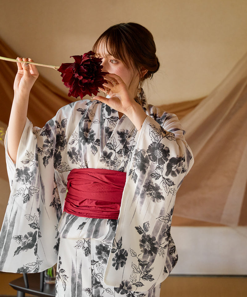 original floral pattern yukata / オリジナル花柄浴衣