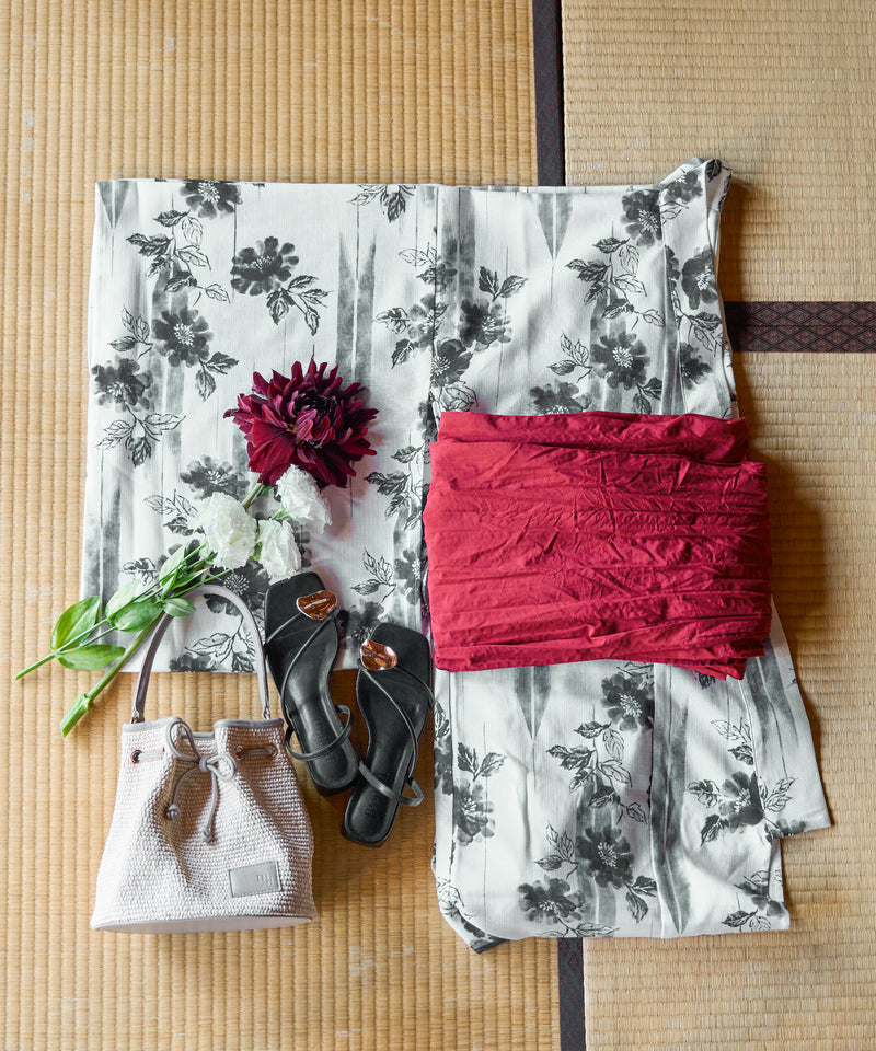 original floral pattern yukata / オリジナル花柄浴衣