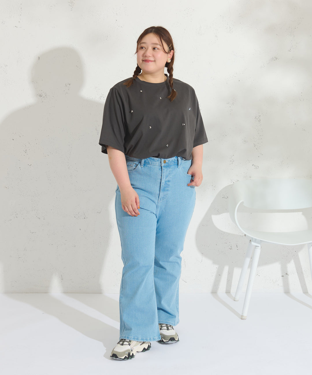 ぽっちゃりさん向けファッション|Louiosy|ルオシー|EMBROIDERY Flare Denim PANTS/刺繍フレアデニムパンツ LIGHTBLUE / 4L