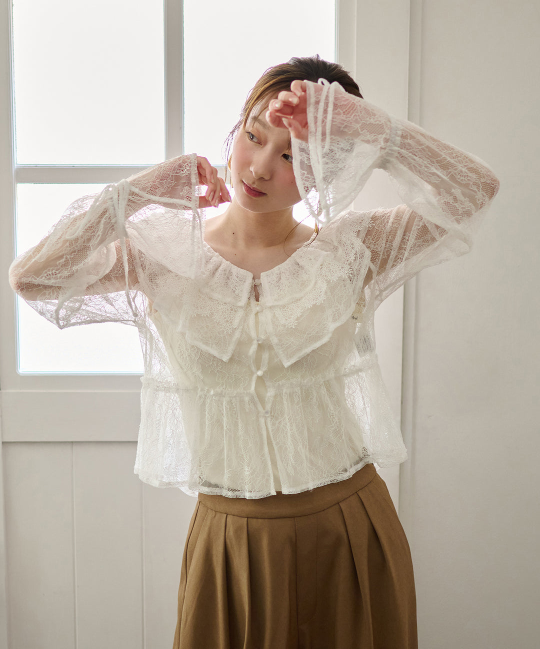 Eaphi MULTI WAY FRILL BUSTIER - メルカリ