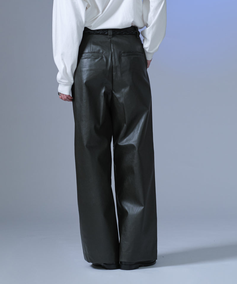 【selleglant｜セレグランテ】CENTER SEAM TUCK WIDE PANTS/センターシームタックワイドパンツ