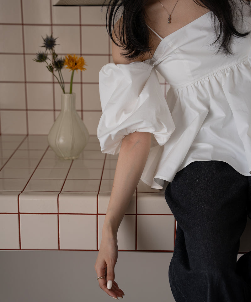 volume off shoulder blouse / ボリュームオフショルダーブラウス