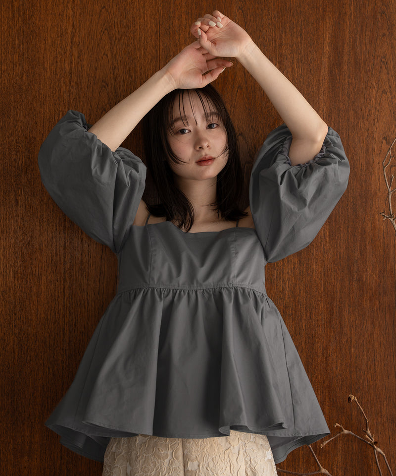 volume off shoulder blouse / ボリュームオフショルダーブラウス