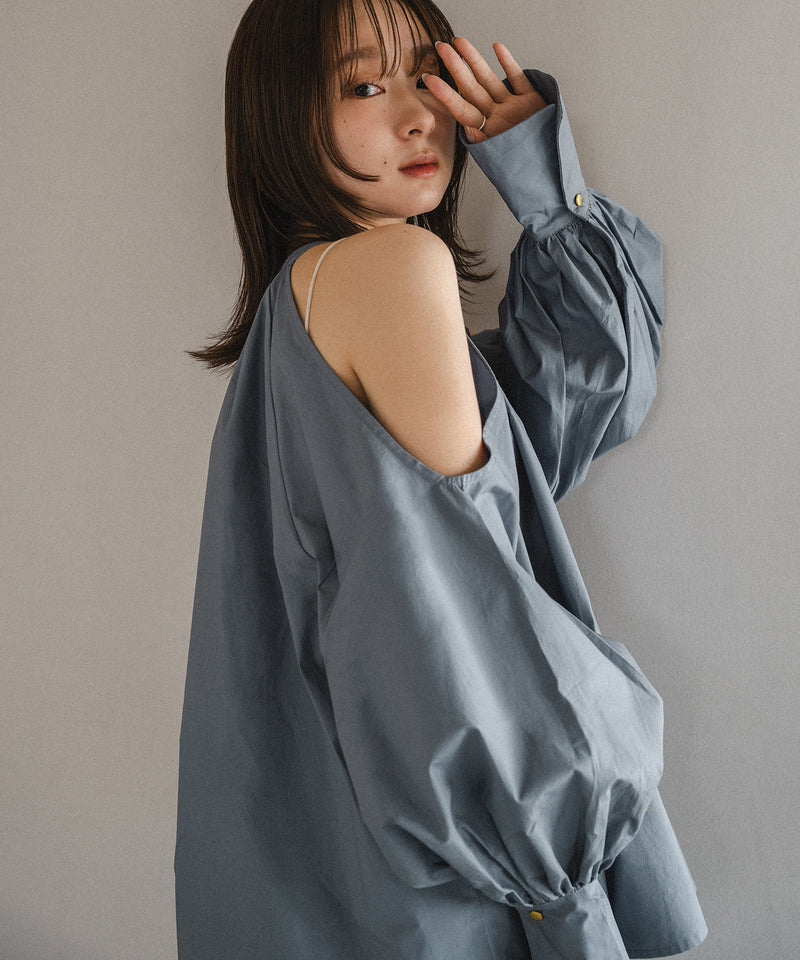 open shoulder blouse / オープンショルダーブラウス