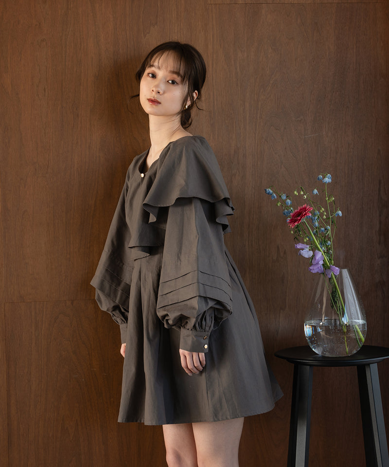 volume sleeve tunic onepiece / ボリュームスリーブフリルチュニックワンピース