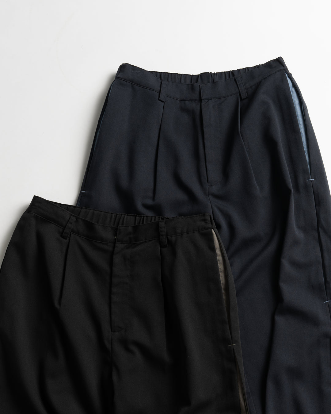 WETTEMPT｜ウィテンプト】SIDE SWITCHING SLACKS /サイド