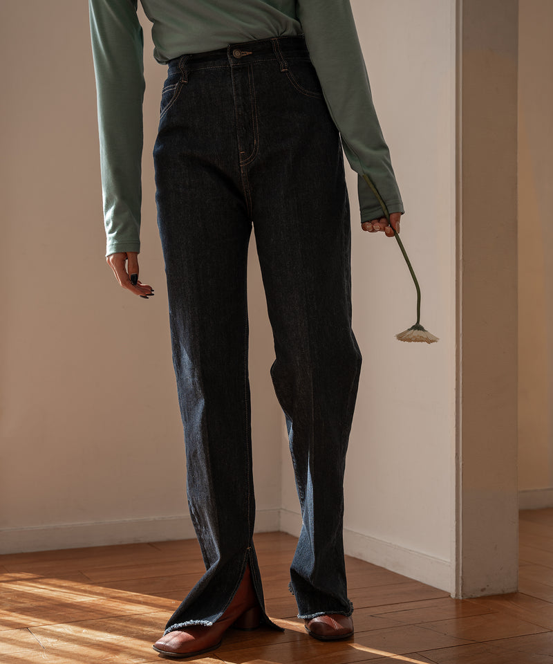 slit straight denim / スリットストレートデニム