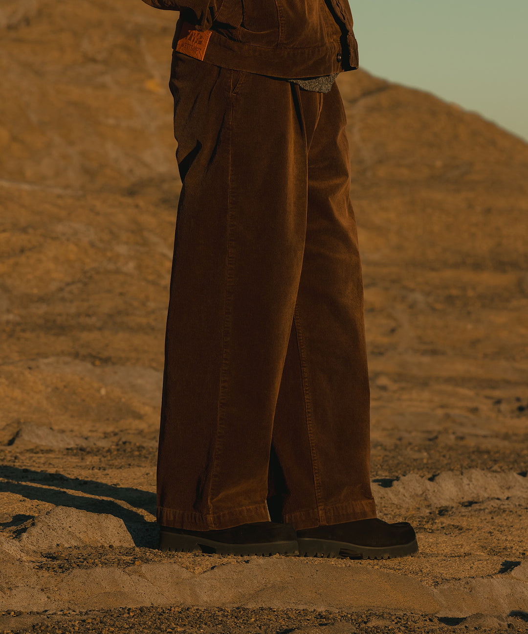 WETTEMPT BLEACHED CORDUROY SLACKS Mサイズ WETTEMPT｜ウィテンプト