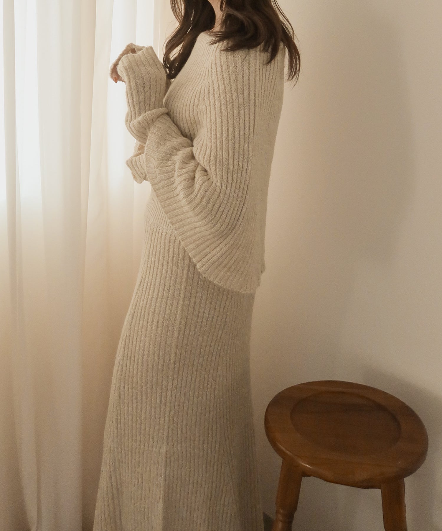 sihouette knit set up / シルエットニットワンピース