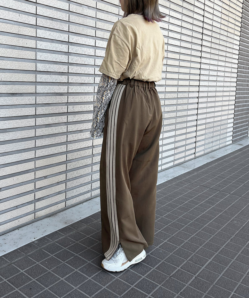 【favclo. Special price】side line wide track pants / サイドラインワイドトラックパンツ
