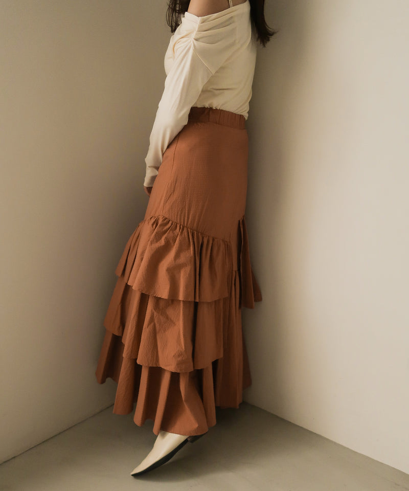 random tiered skirt / ランダムティアードスカート