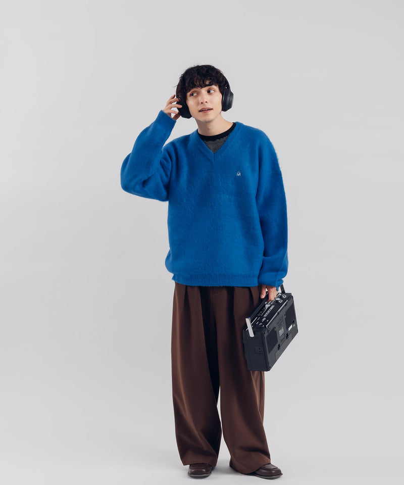 V-NECK BRUSHED KNIT