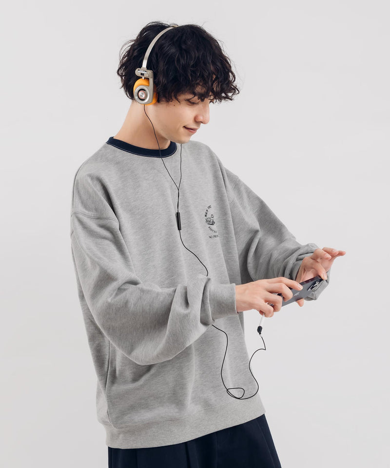 CIRCLE PRINT SWEAT