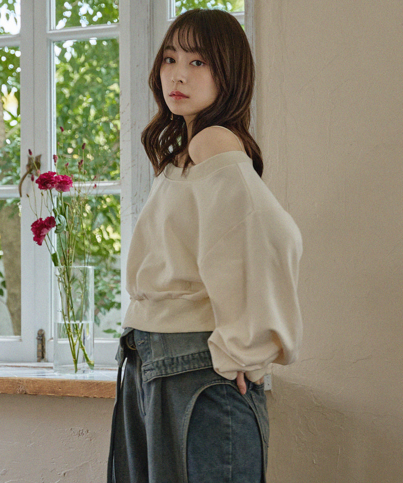 offshoulder sweatshirt / オフショルダースウェットトップス