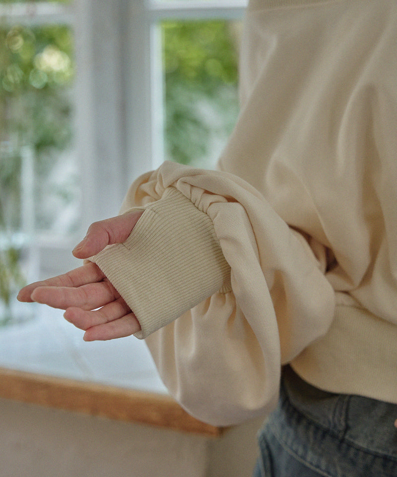 offshoulder sweatshirt / オフショルダースウェットトップス