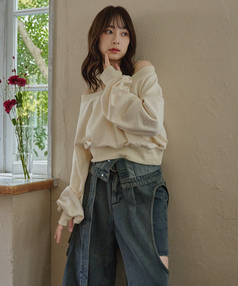 offshoulder sweatshirt / オフショルダースウェットトップス