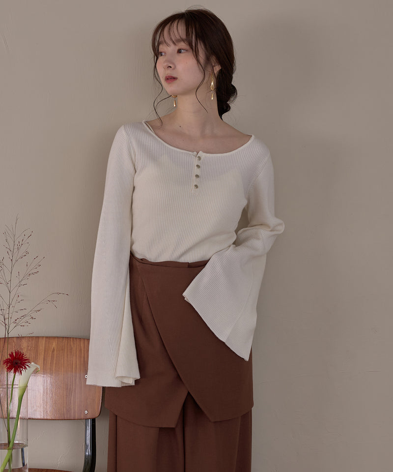 button design flare sleeve rib knit / ボタンデザインフレアスリーブリブニット