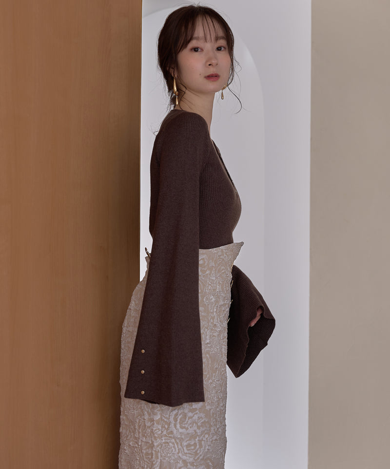 button design flare sleeve rib knit / ボタンデザインフレアスリーブリブニット