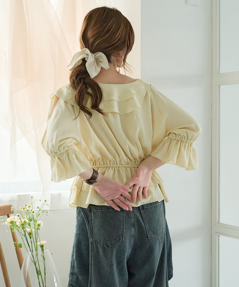 asymmetrical frill blouse / アシンメトリーフリルブラウス