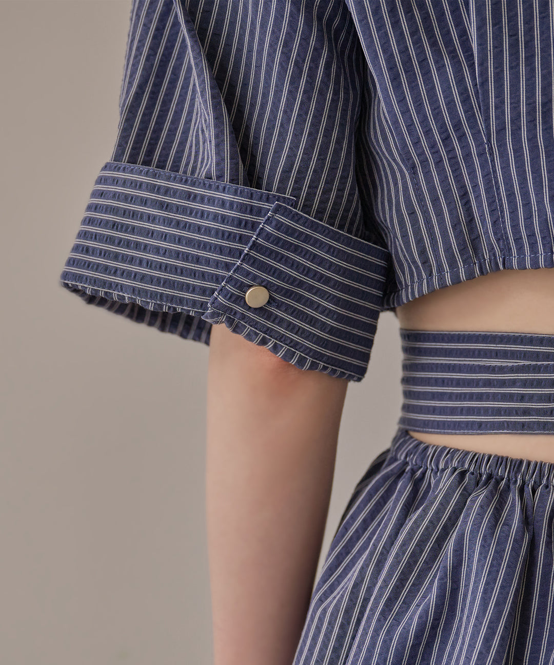 ブラウス シャツ back open striped shirt / バックオープンストライプシャツ レディース mideal ブラウス シャツ back open striped shirt / バック