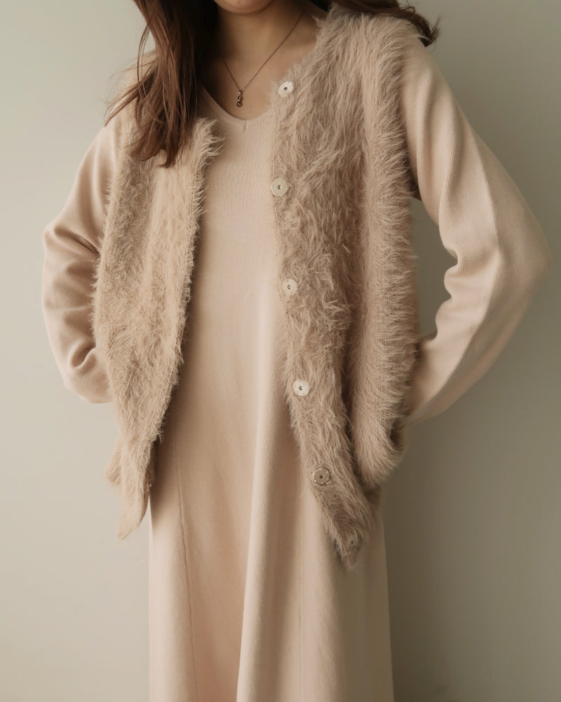 shaggy knit vest / シャギーニットベスト