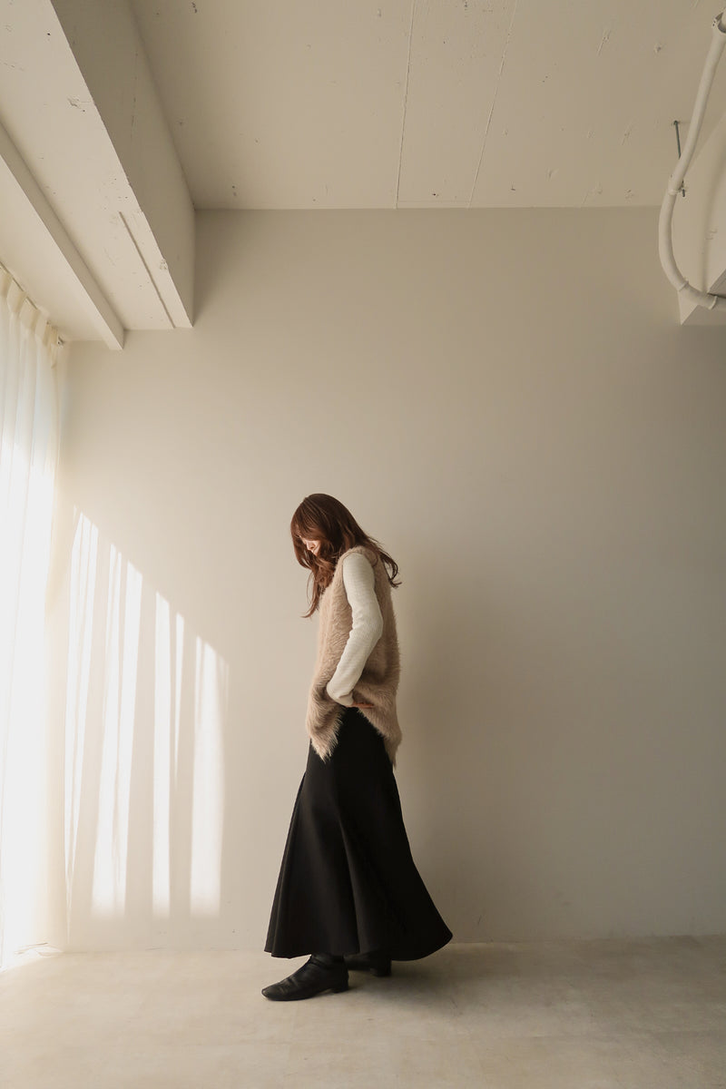 shaggy knit vest / シャギーニットベスト